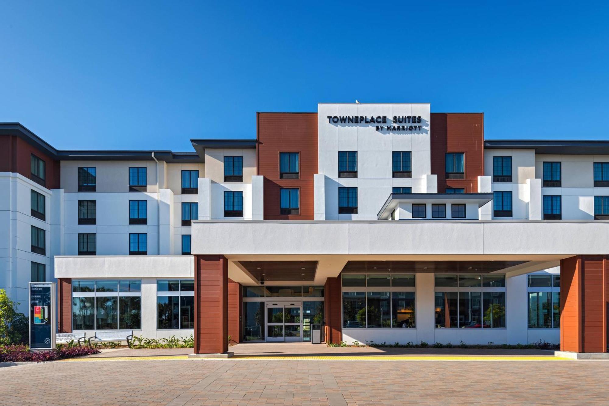 Towneplace Suites By Marriott San Diego Airport/Liberty Station Exterior photo