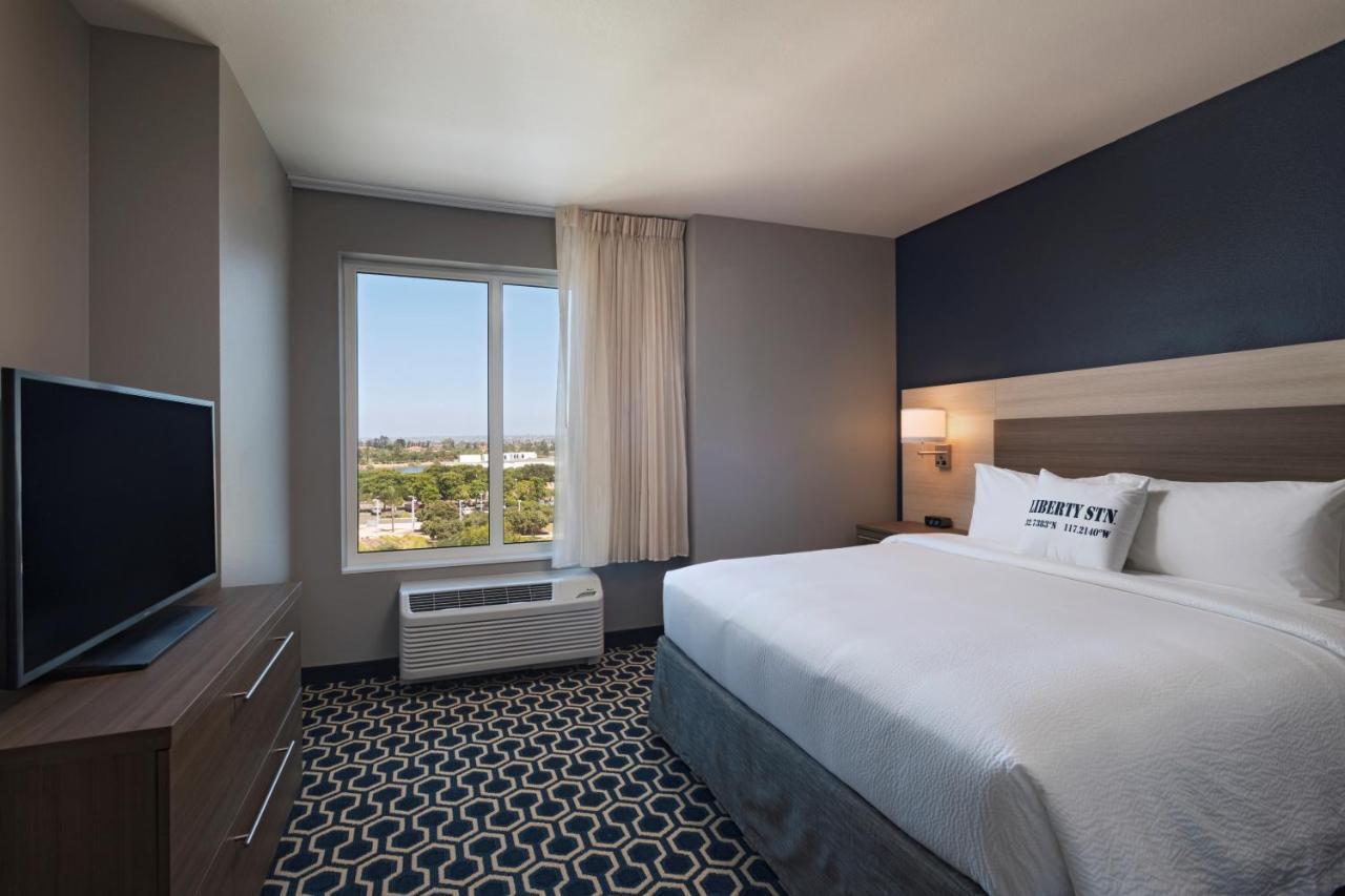 Towneplace Suites By Marriott San Diego Airport/Liberty Station Exterior photo
